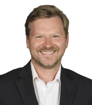 Portrait of Martin Blonski, REALTOR®.