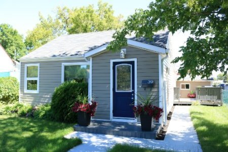 rosemont neighbourhood, west regina, sk